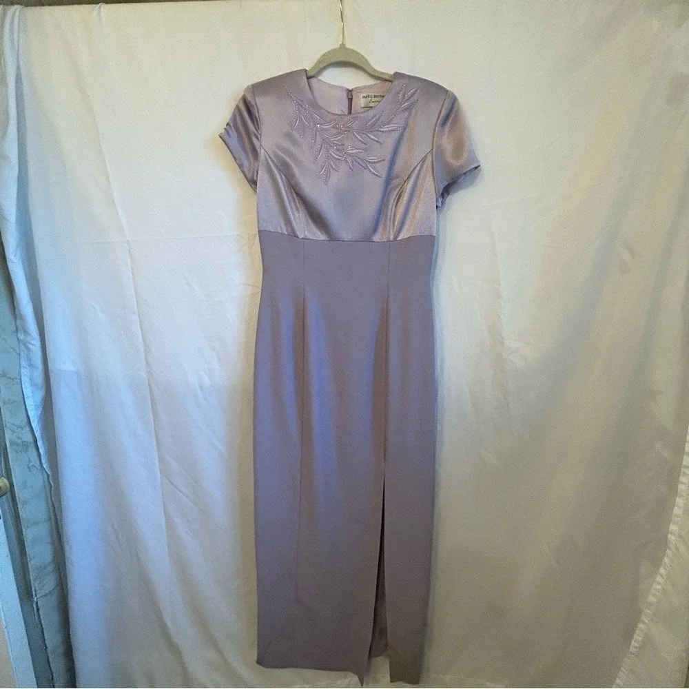 Vintage Papell Boutique Lavender Gown – Classic Silhouette, Size 6 - Picture 2 of 4